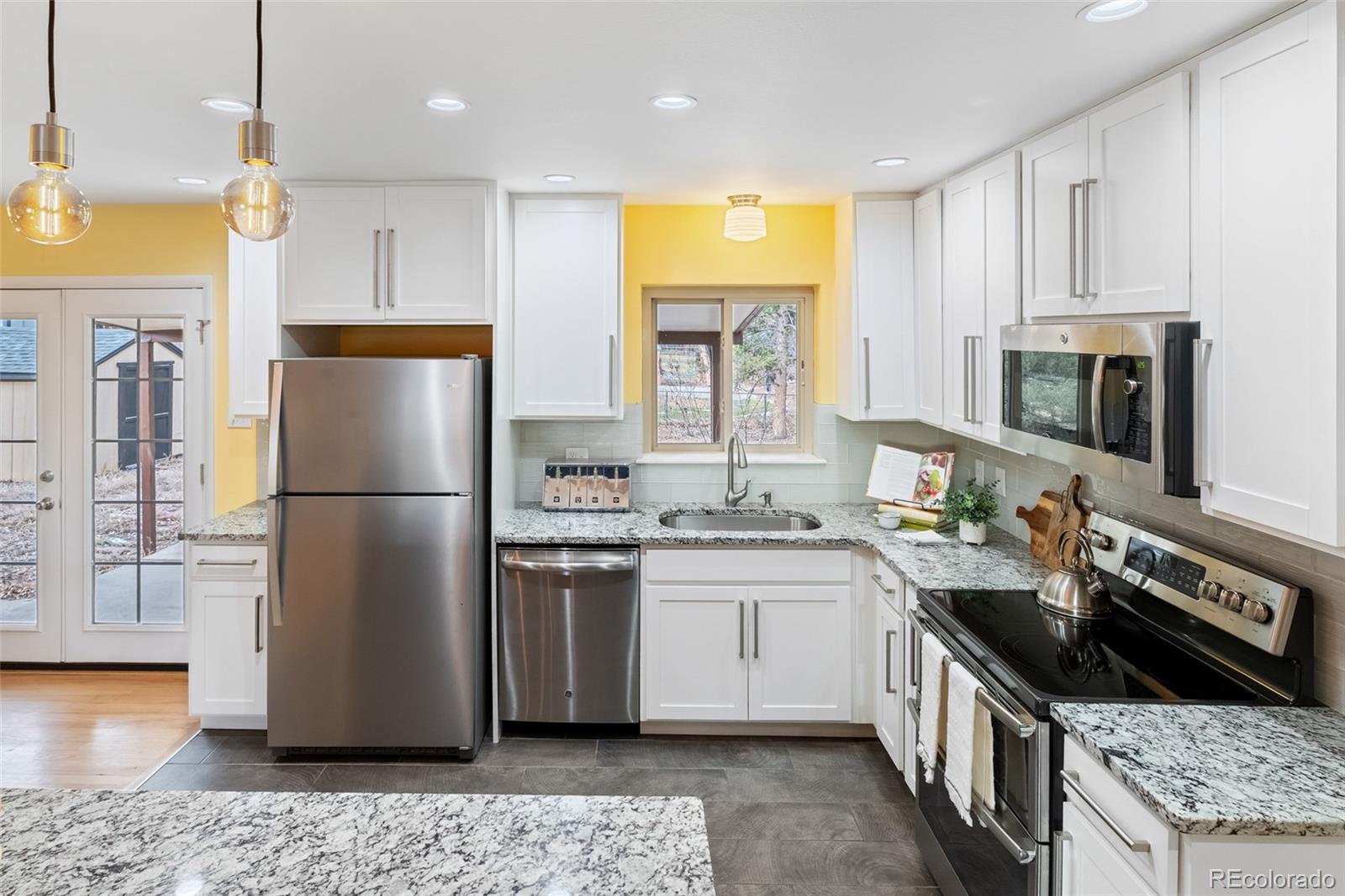 5183 W Columbia Place