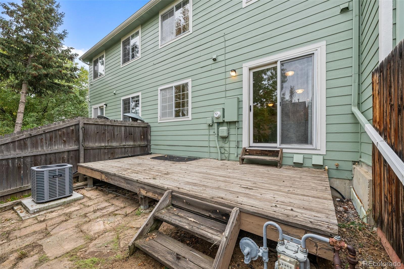 736 Gateway Circle
