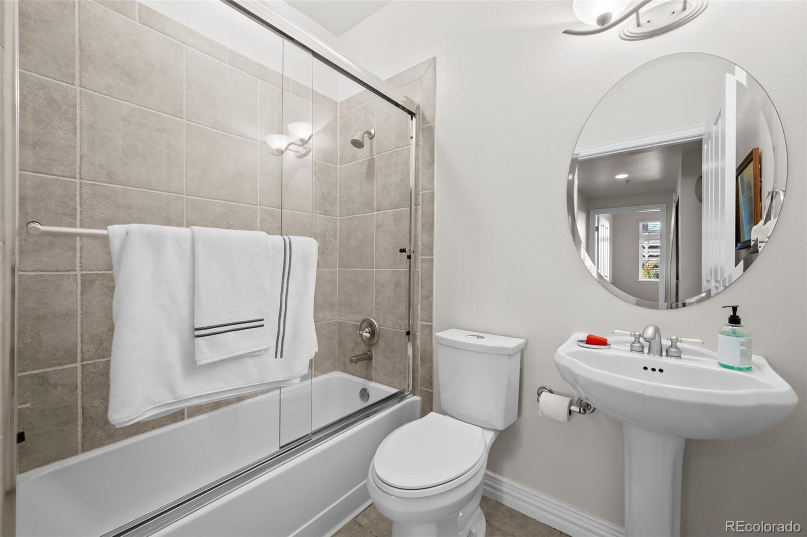2700 E Cherry Creek South Drive Unit: 208