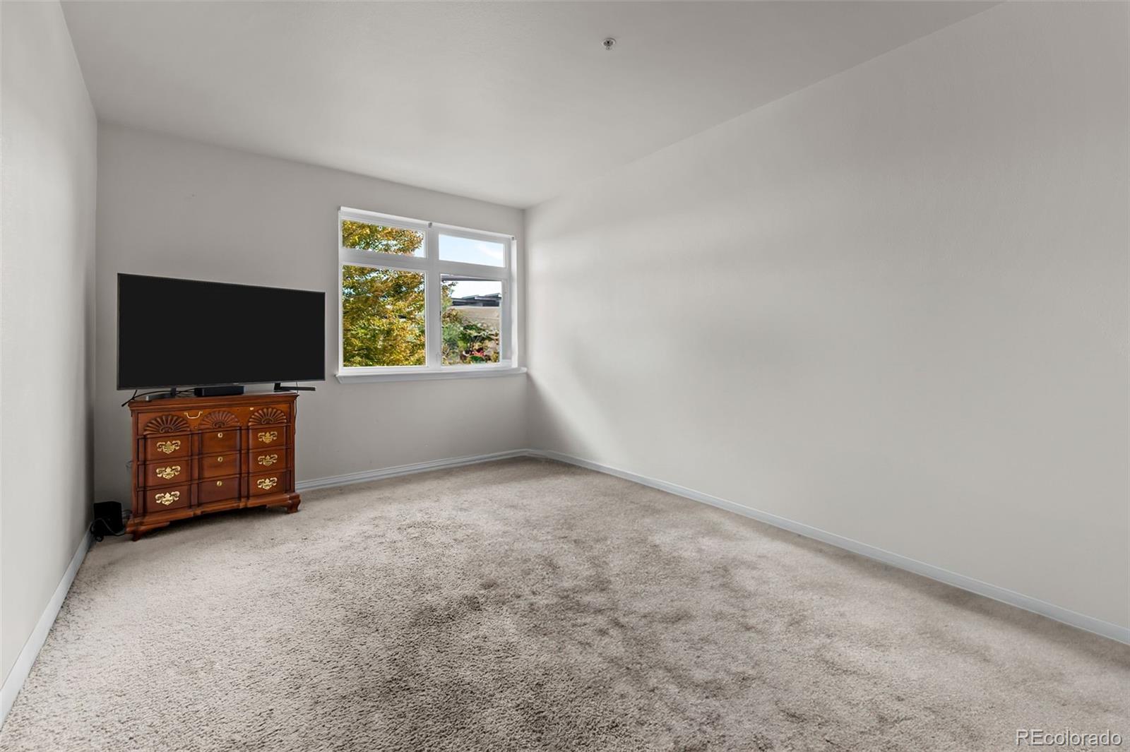 2700 E Cherry Creek South Drive Unit: 208