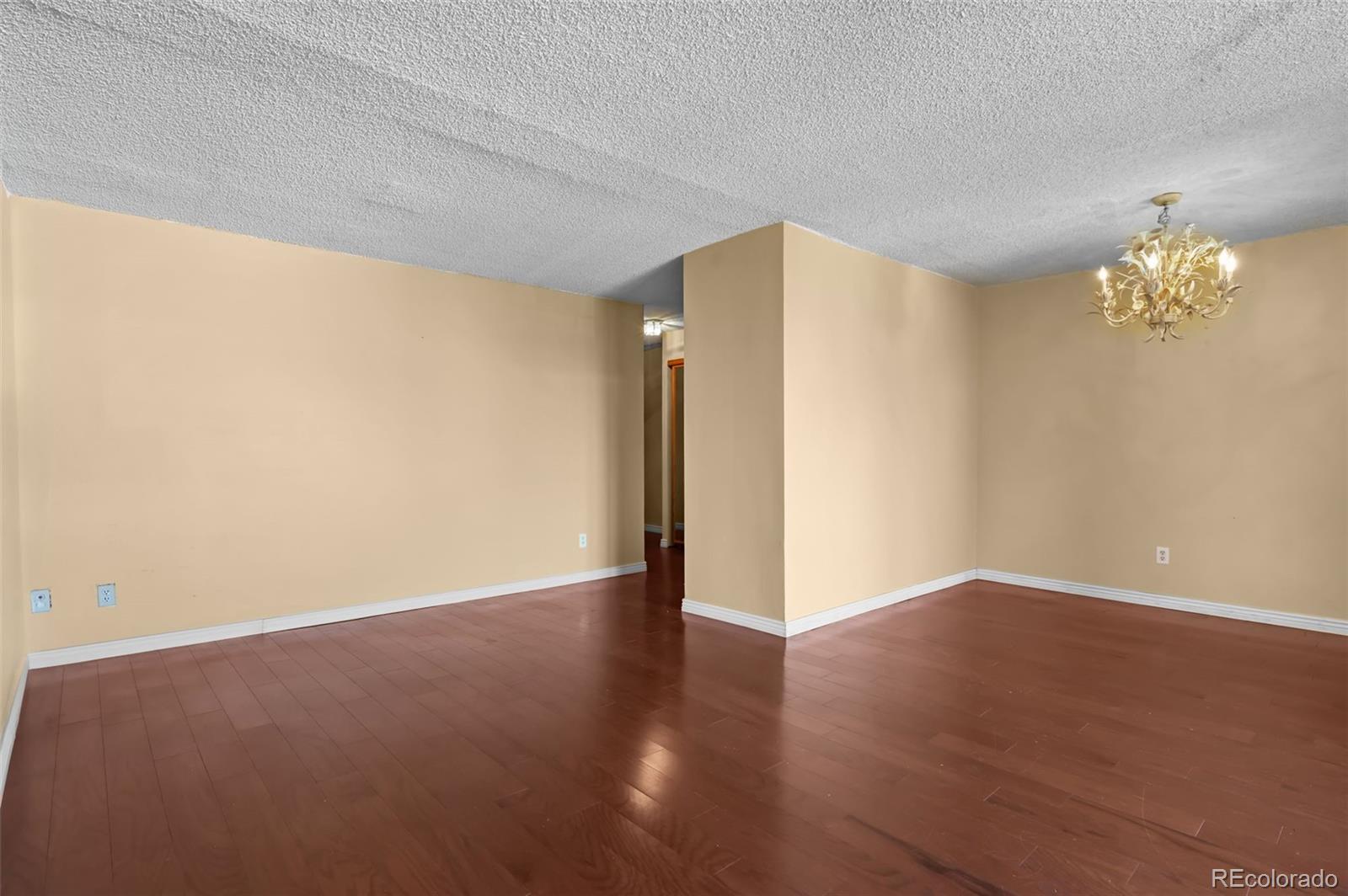 2 Adams Street Unit: 1507