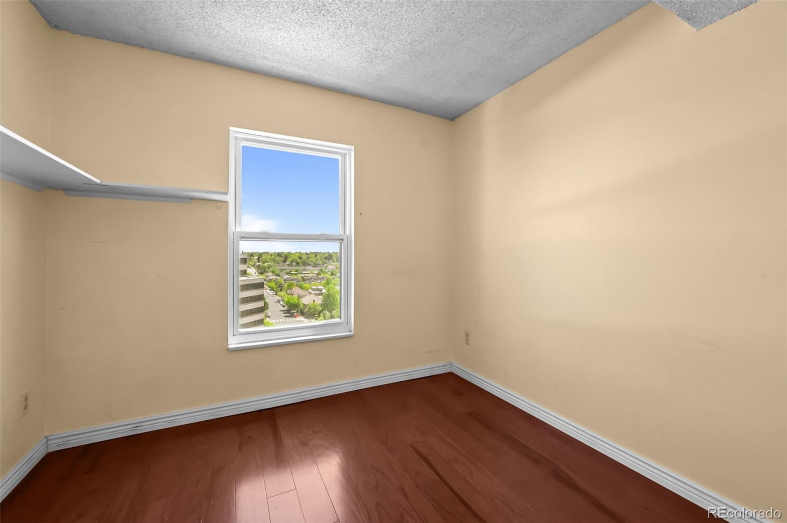 2 Adams Street Unit: 1507