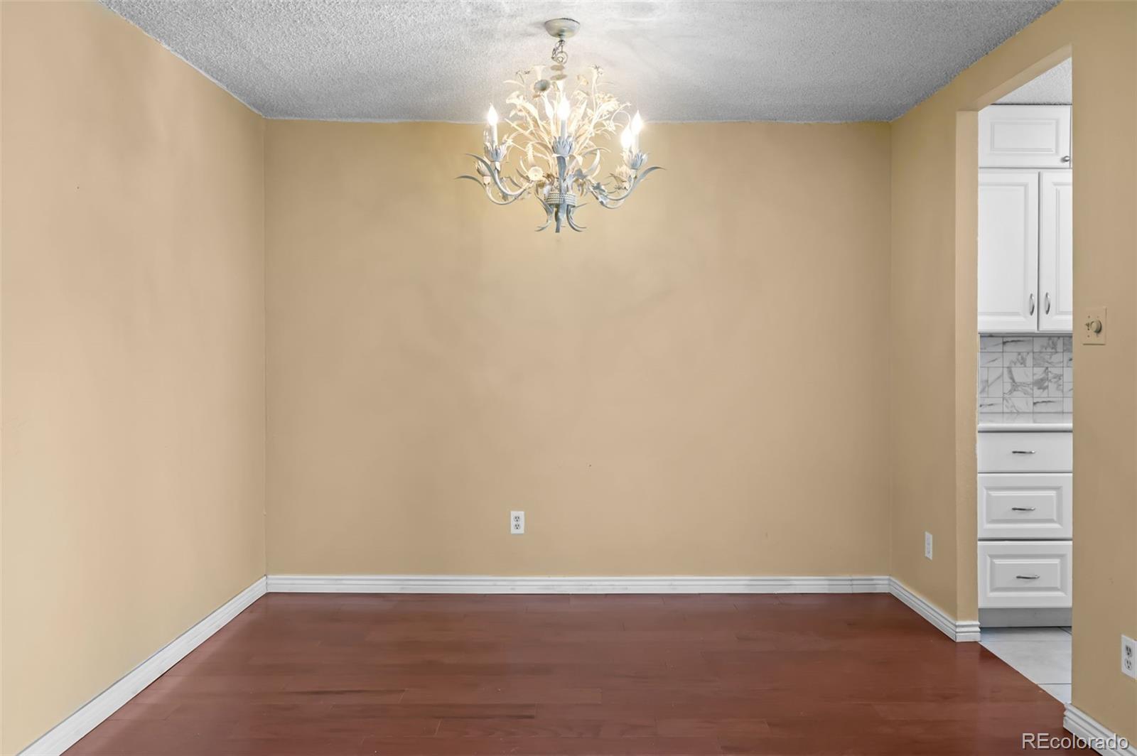 2 Adams Street Unit: 1507