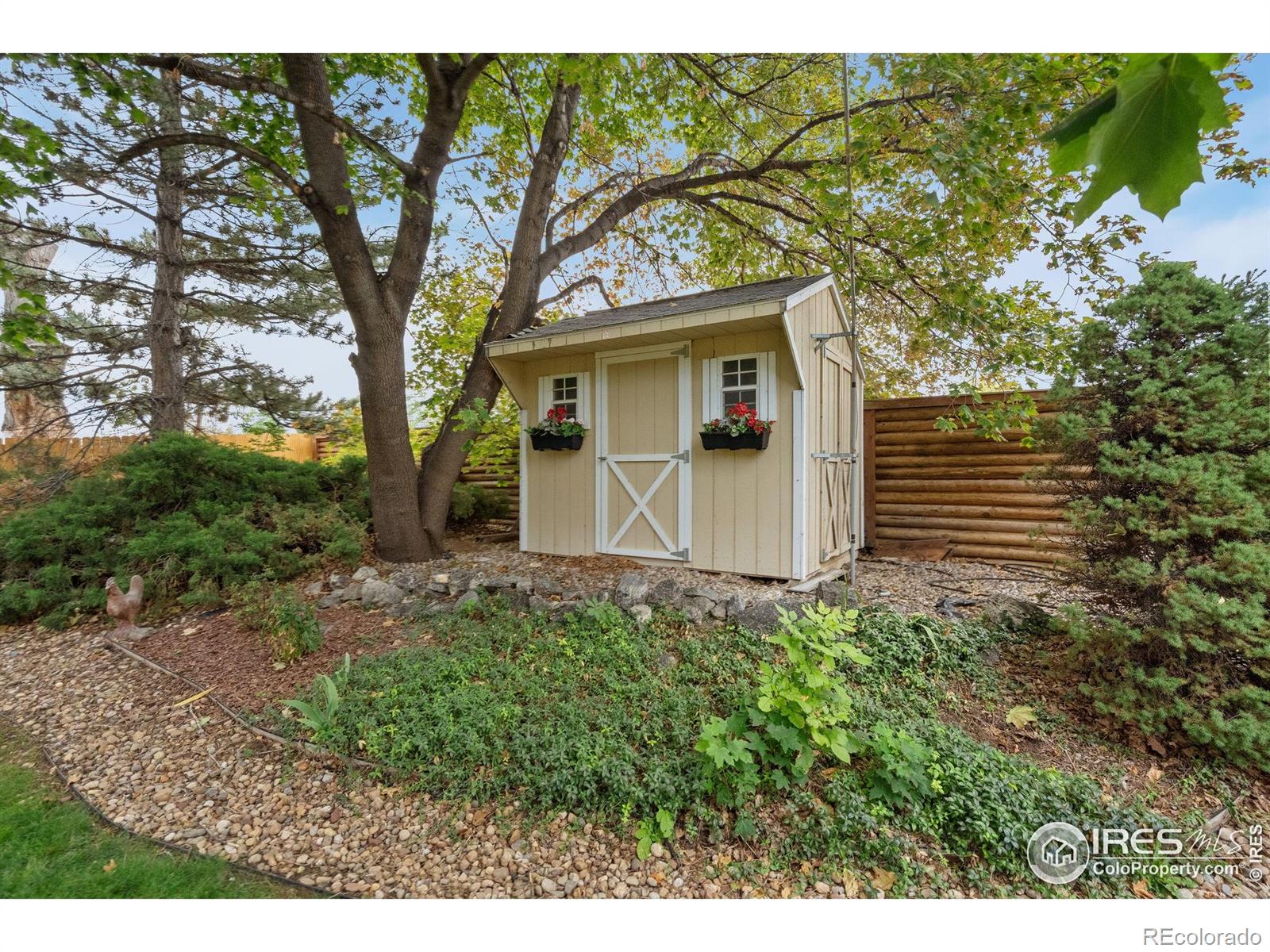 3131 Hiawatha Drive