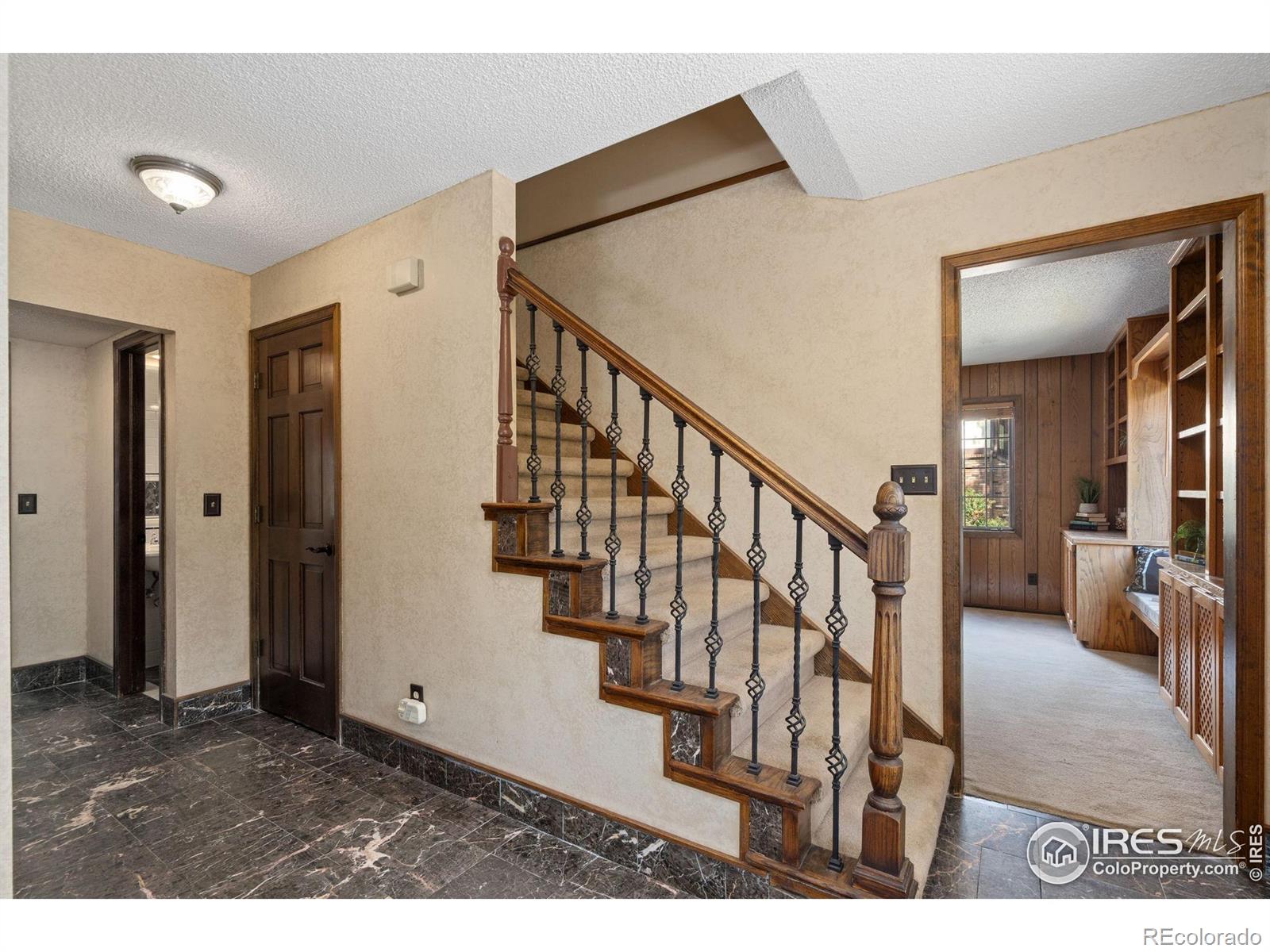 3131 Hiawatha Drive