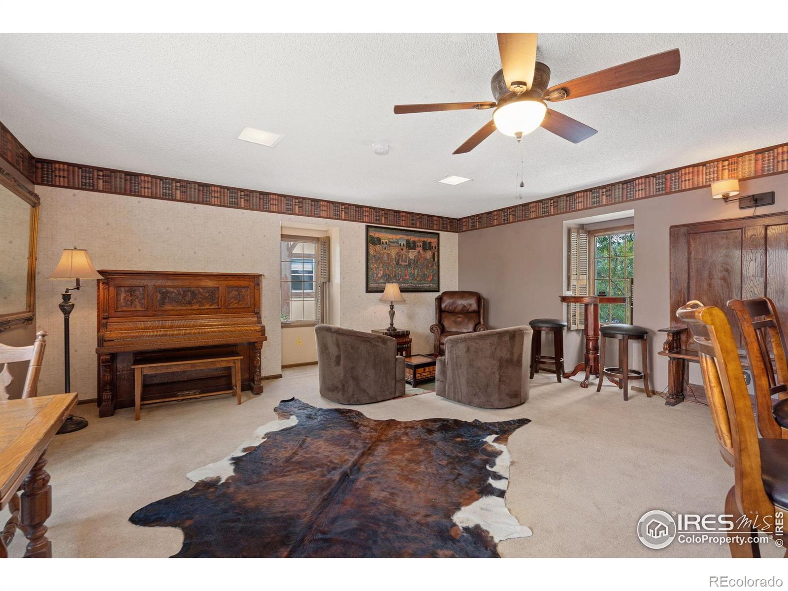 3131 Hiawatha Drive