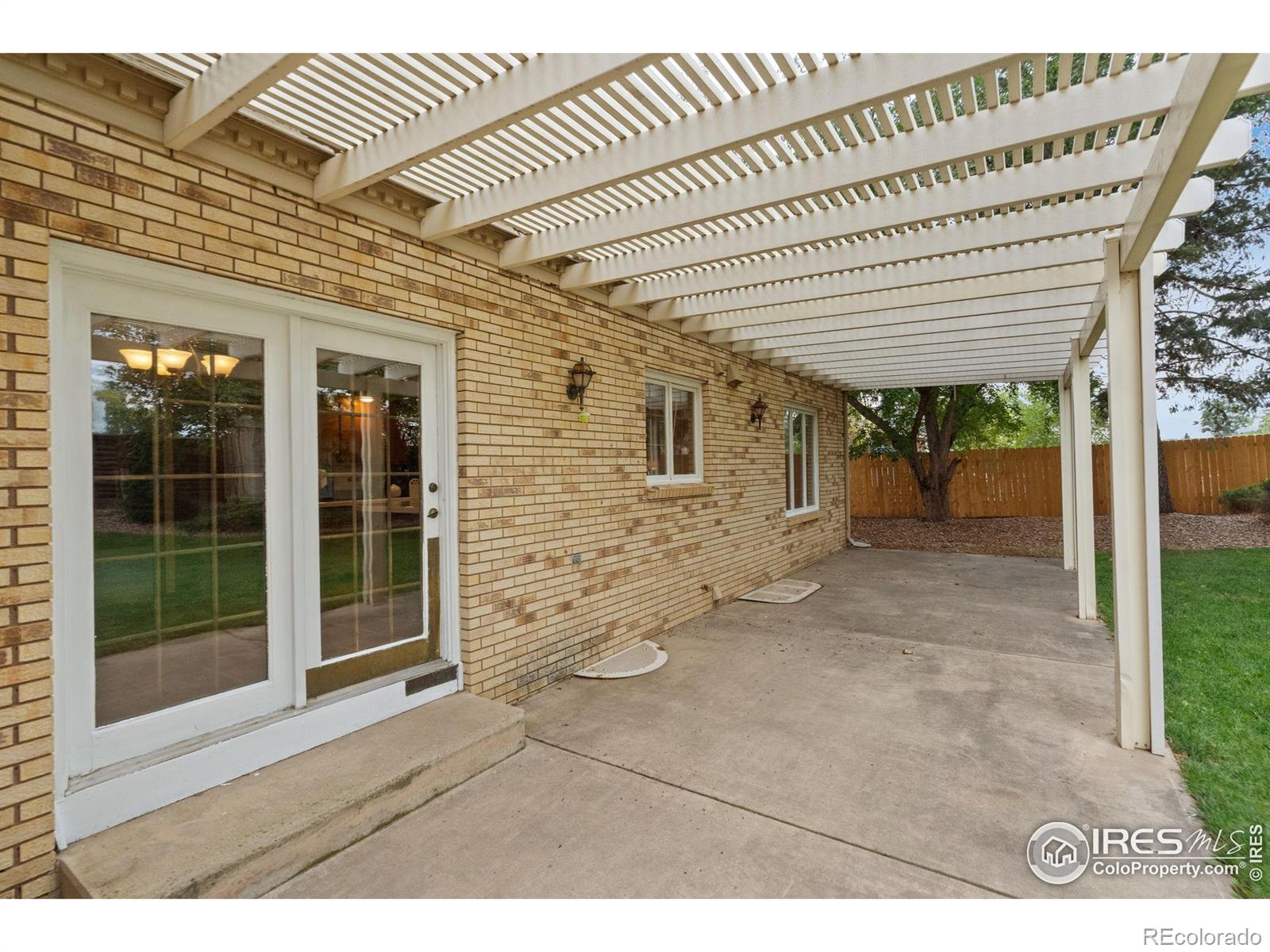 3131 Hiawatha Drive