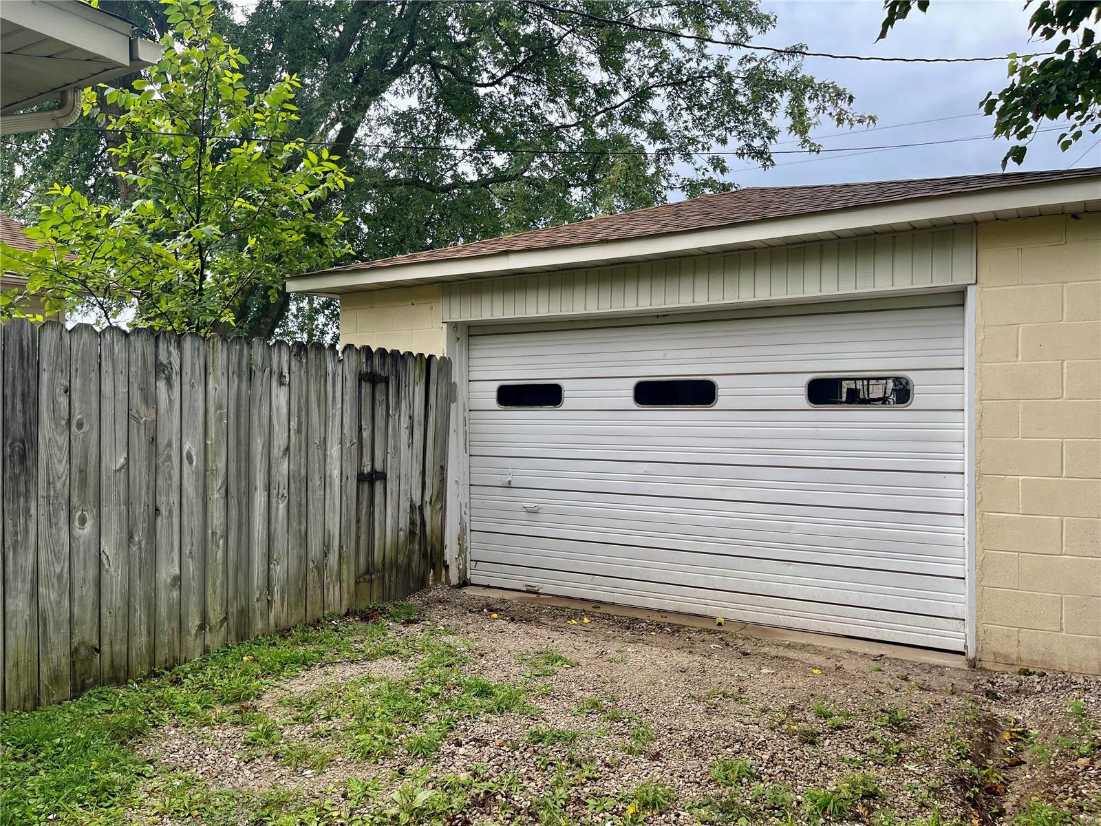 116 Keller Dr