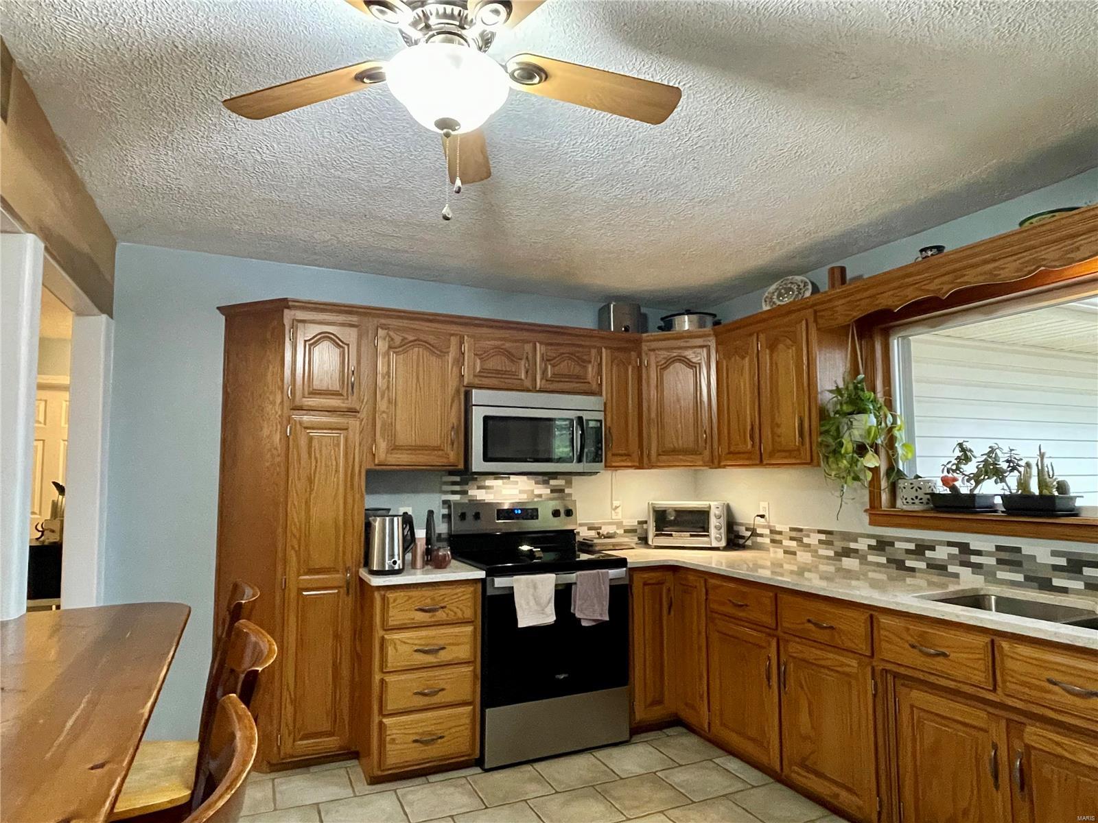 116 Keller Dr