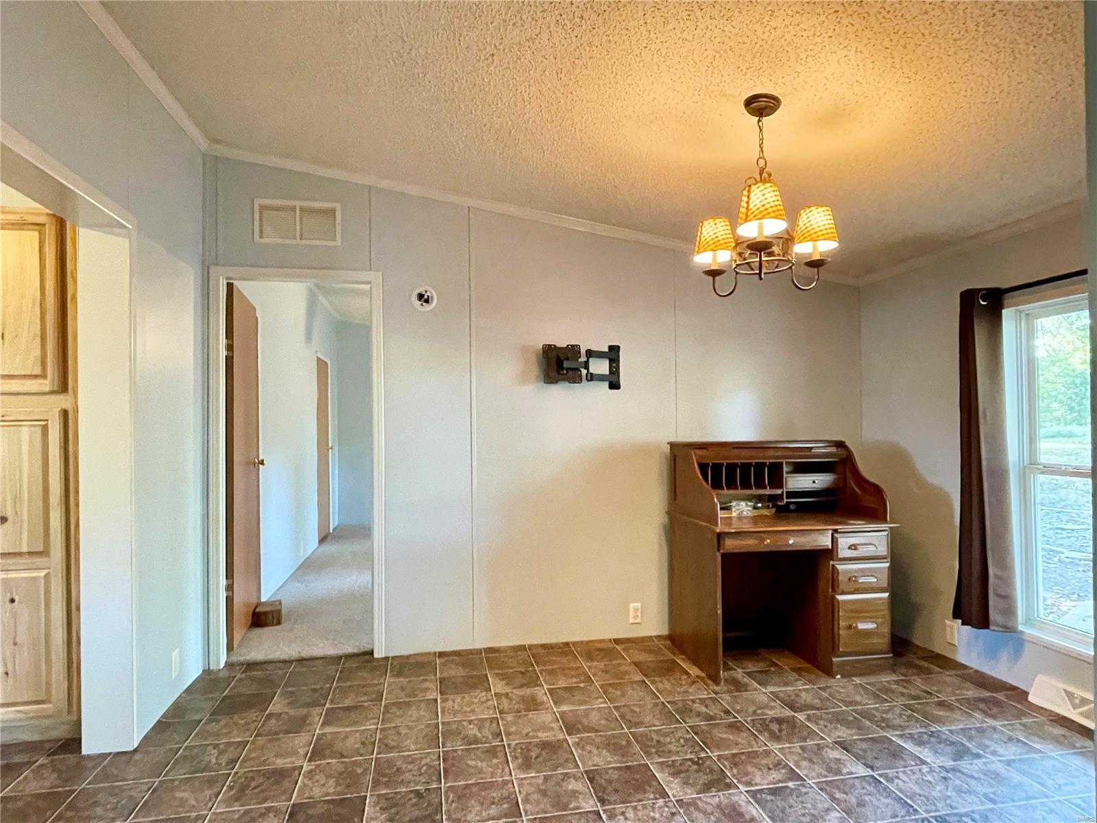 18137 Jaybird Ln