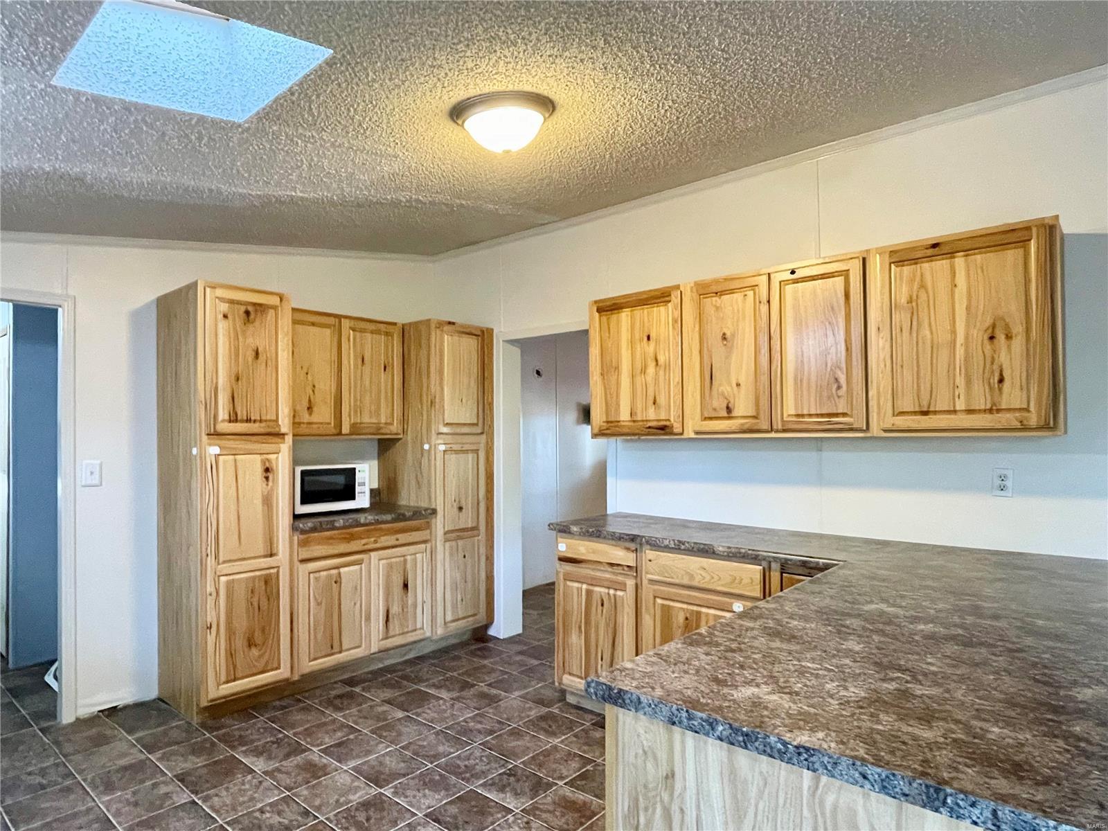 18137 Jaybird Ln