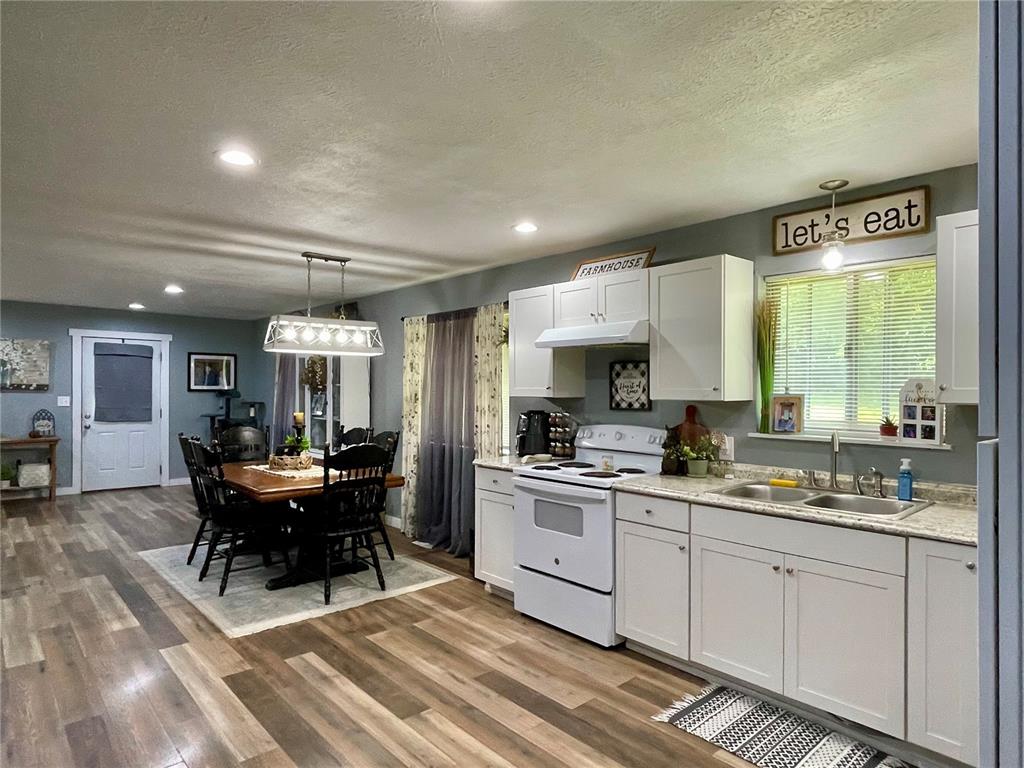 25629 Ortega Dr