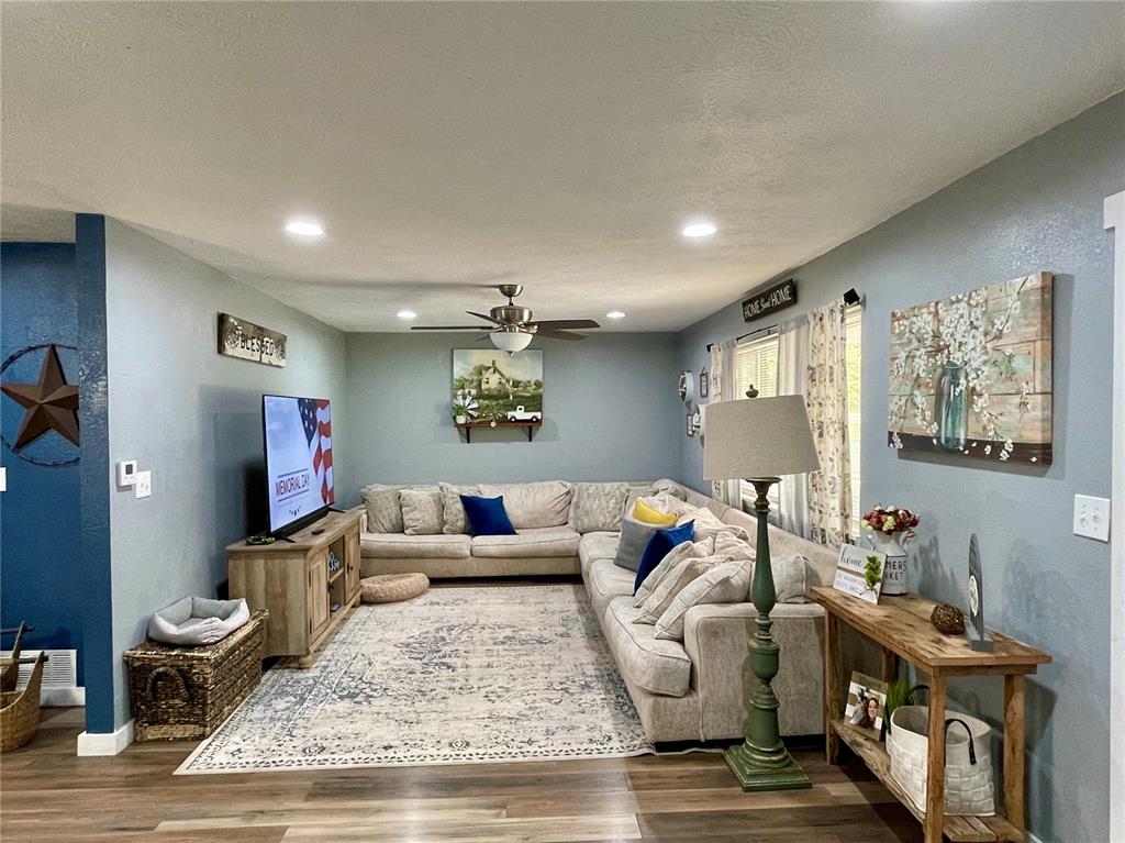 25629 Ortega Dr