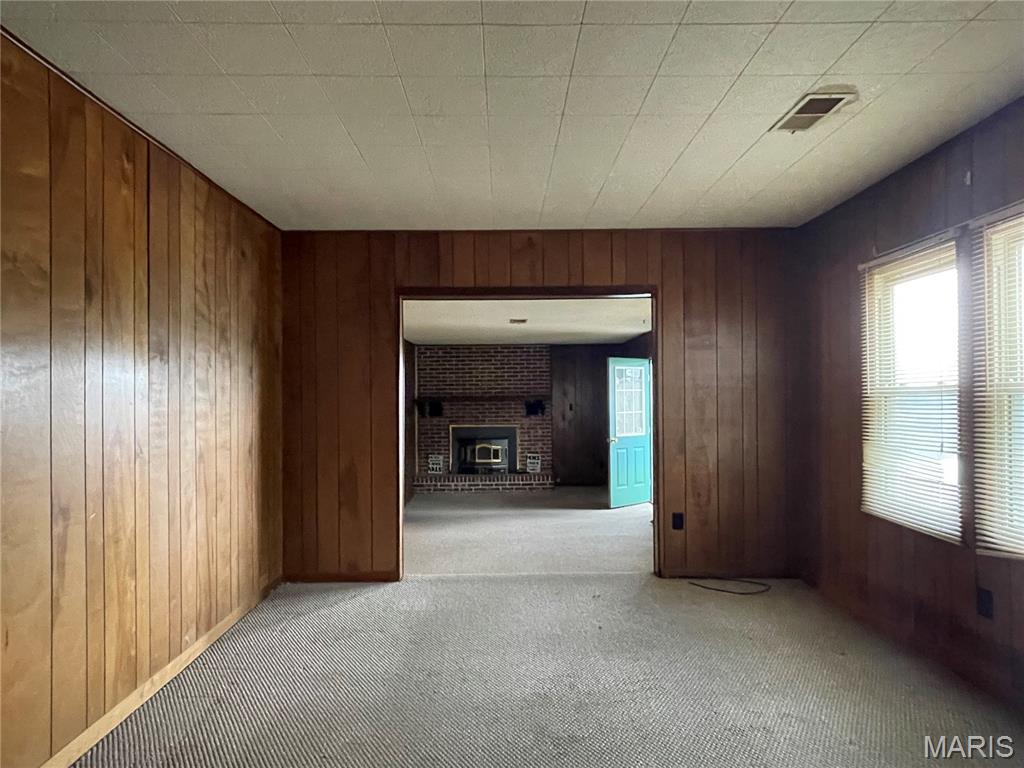 103 E 3rd Street