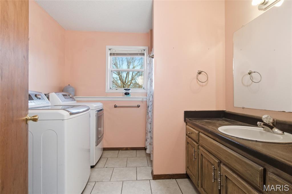 20440 Sweetwater Road