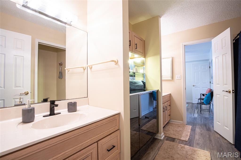 31391 Paradise Point
