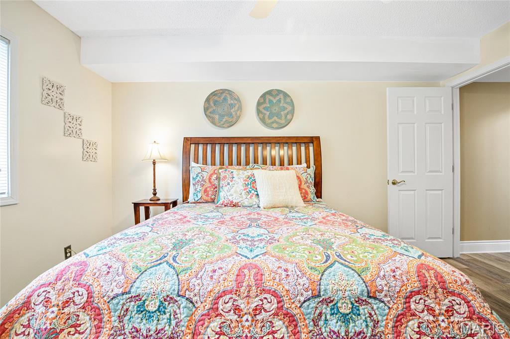 31391 Paradise Point