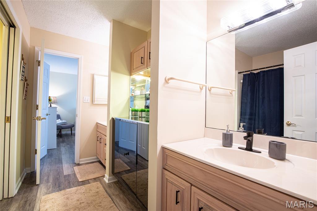 31391 Paradise Point