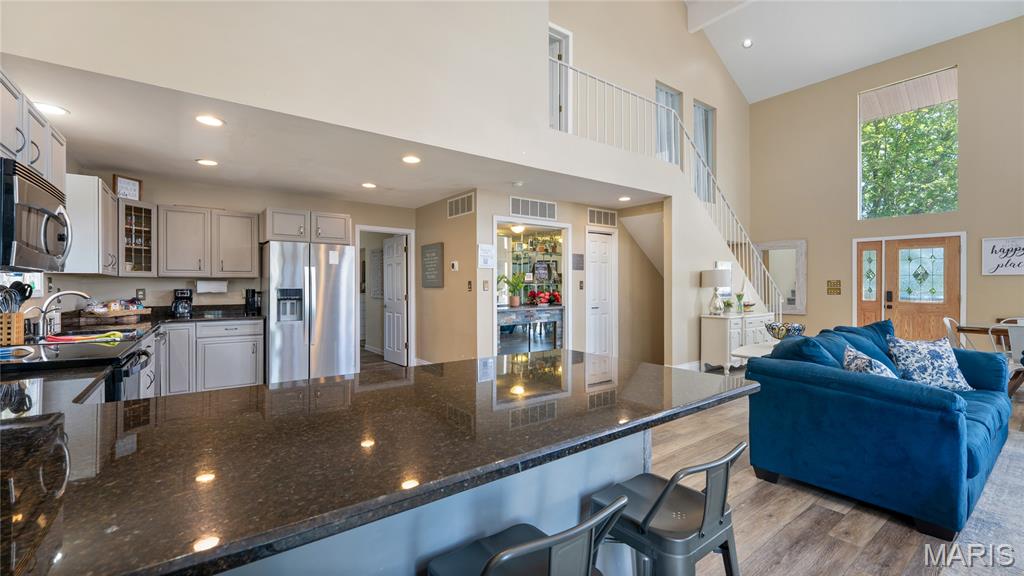 31391 Paradise Point