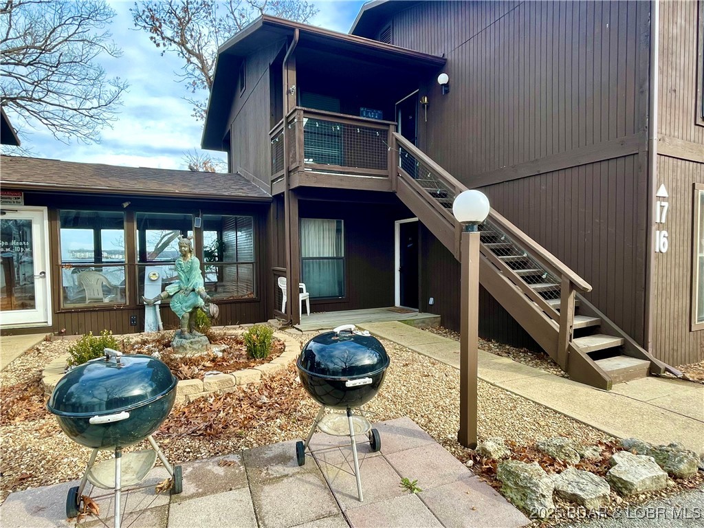 256 Lone Oak Point 16