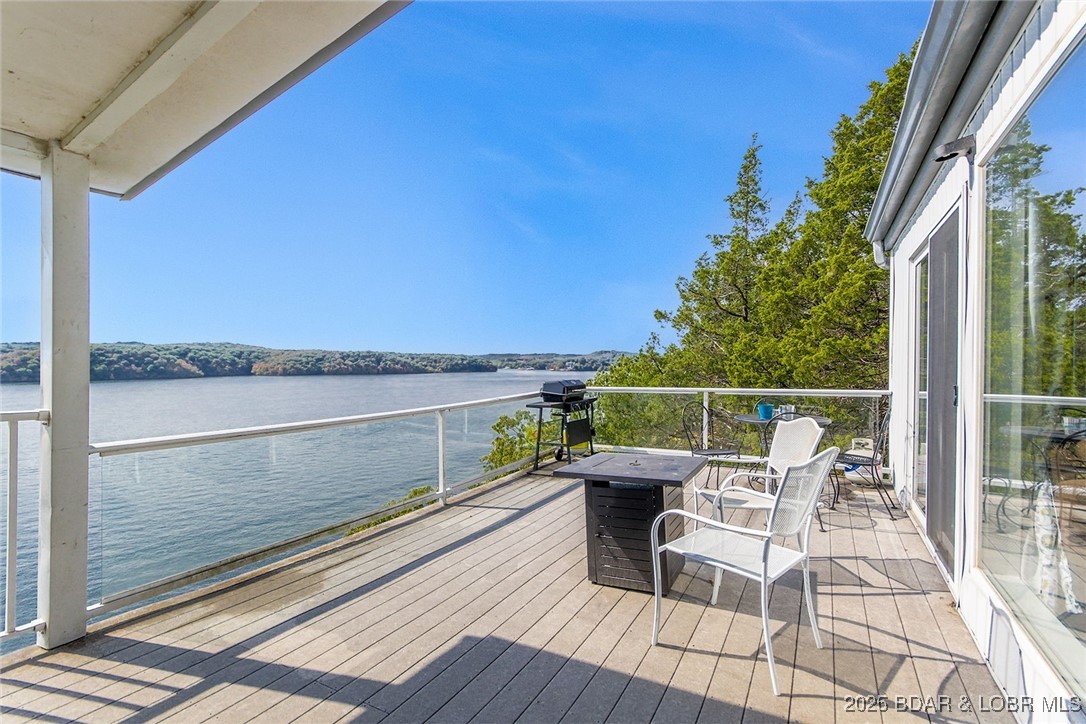 61 Topsail Place
