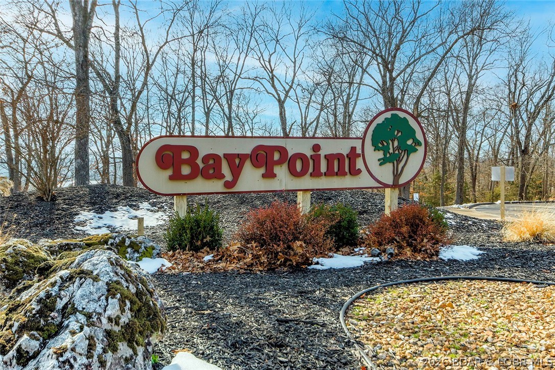 2500 Bay Point Drive 724