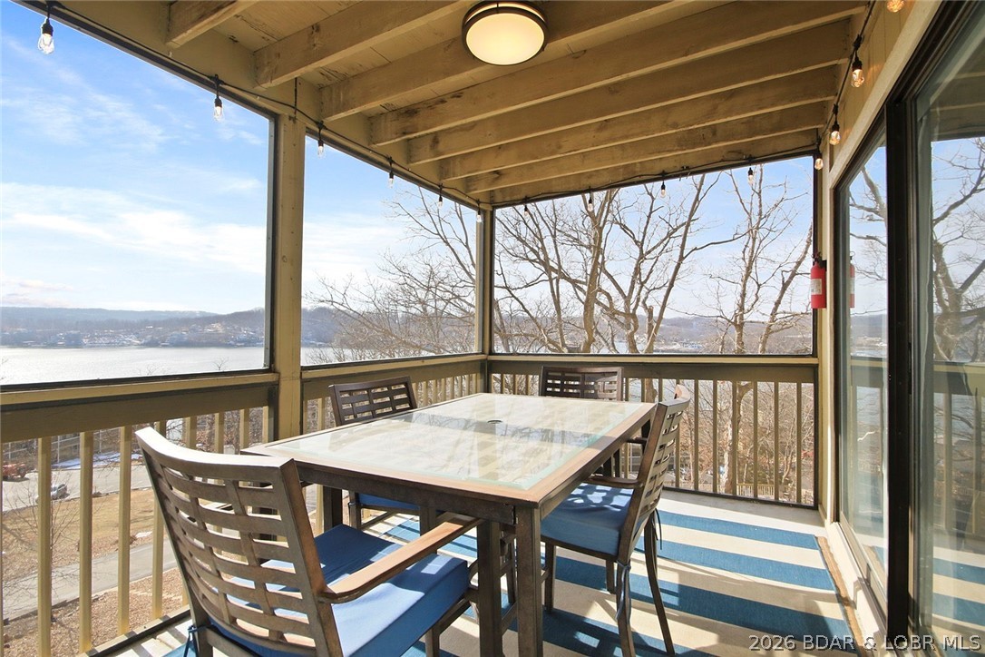 2500 Bay Point Drive 724