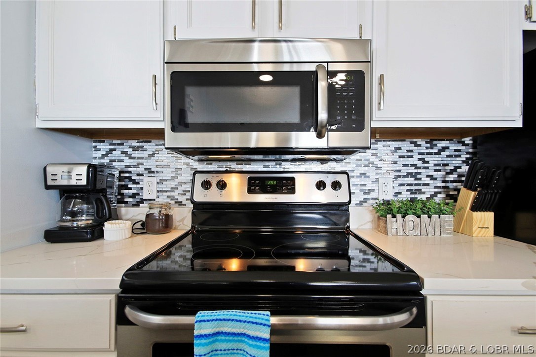 2500 Bay Point Drive 724