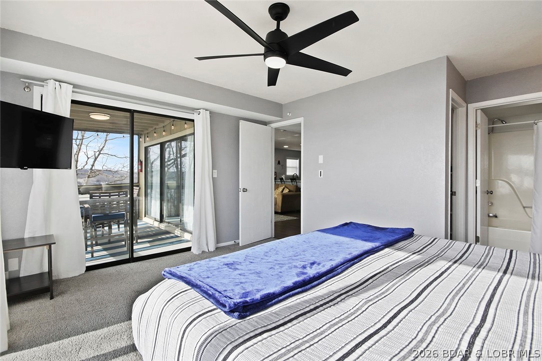 2500 Bay Point Drive 724