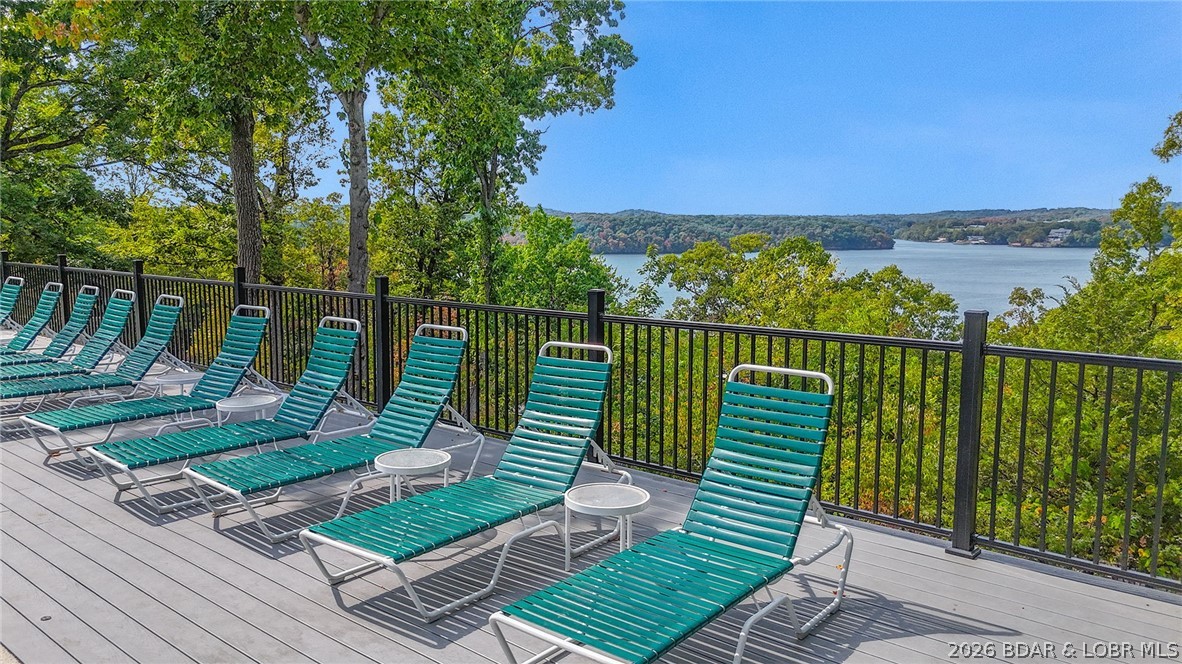 61 Topsail Place