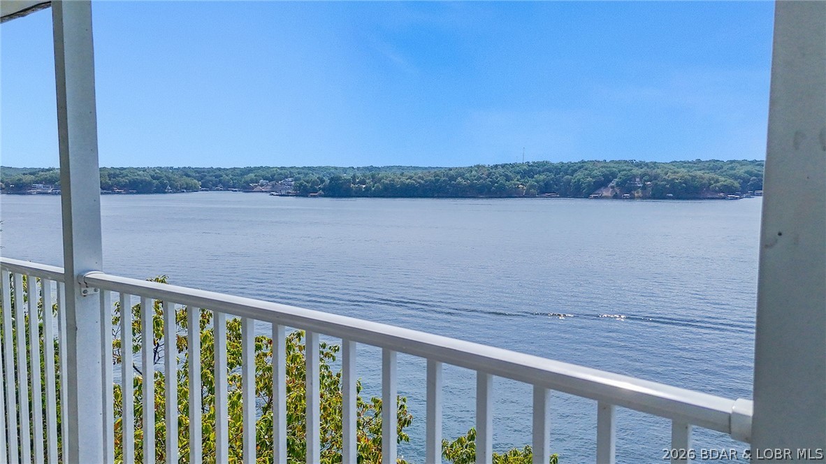 61 Topsail Place