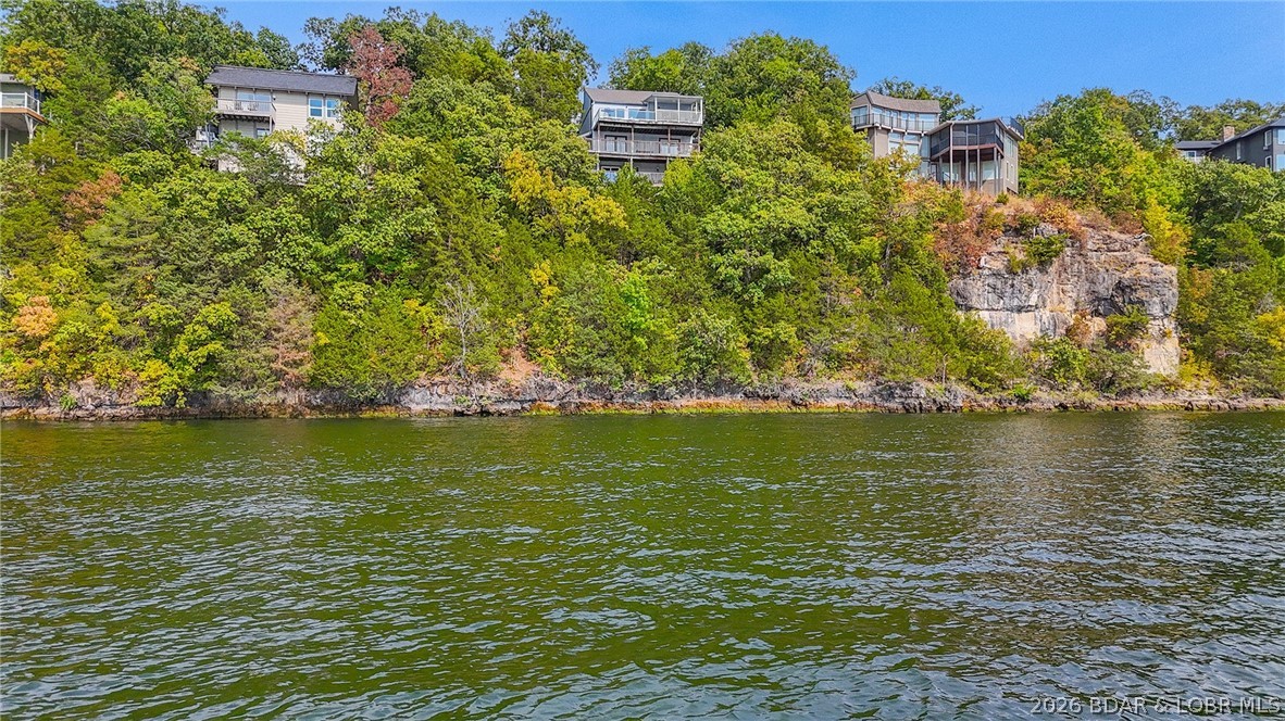 61 Topsail Place
