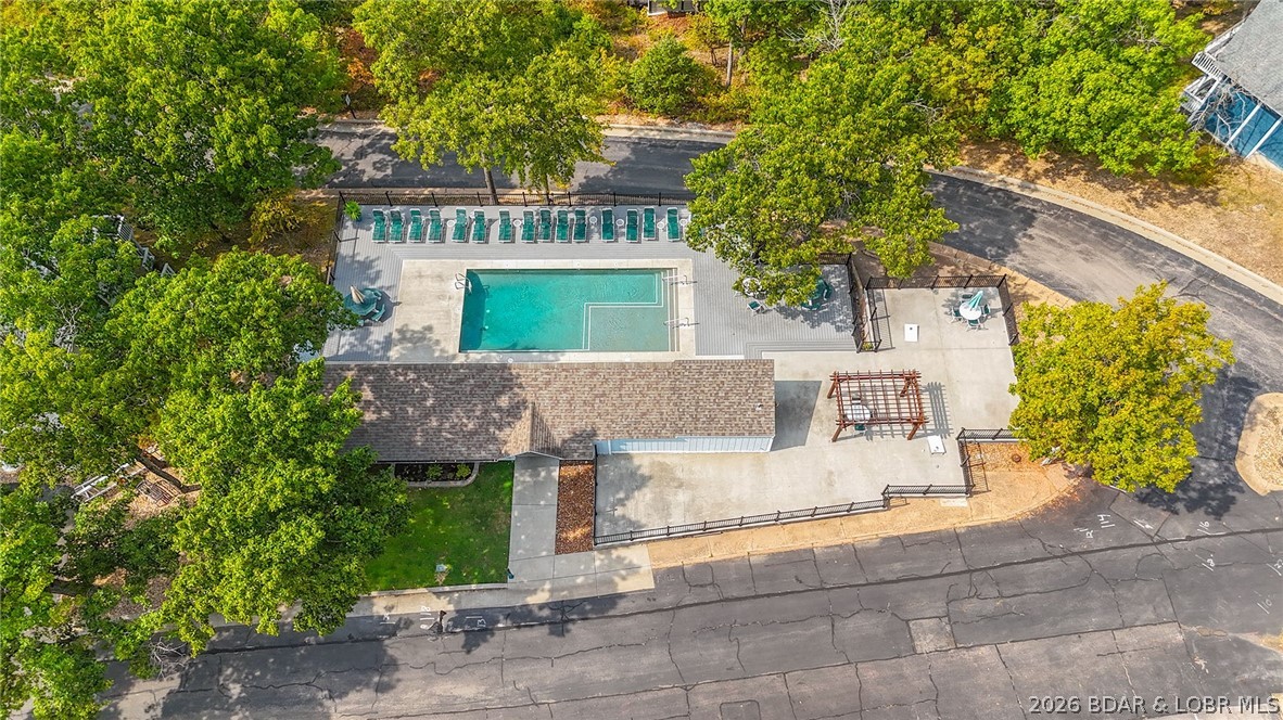61 Topsail Place