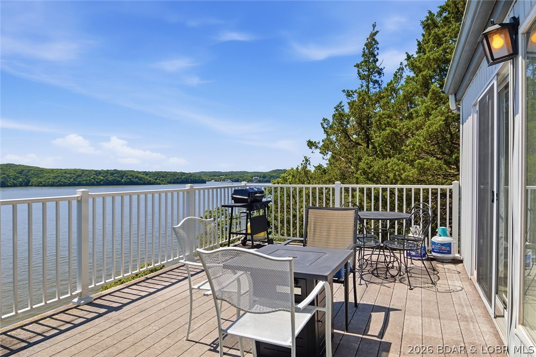 61 Topsail Place