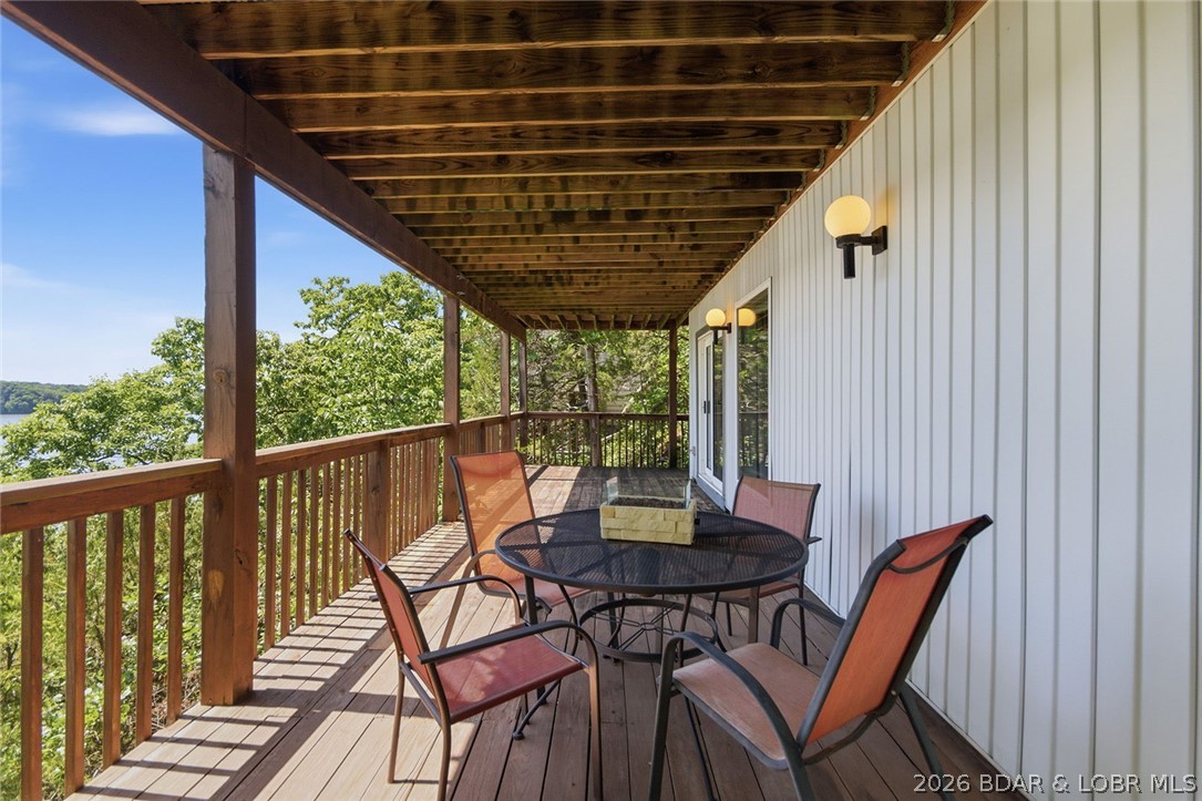 61 Topsail Place
