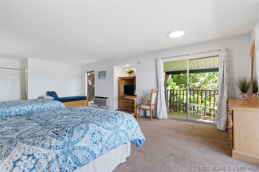 61 Topsail Place