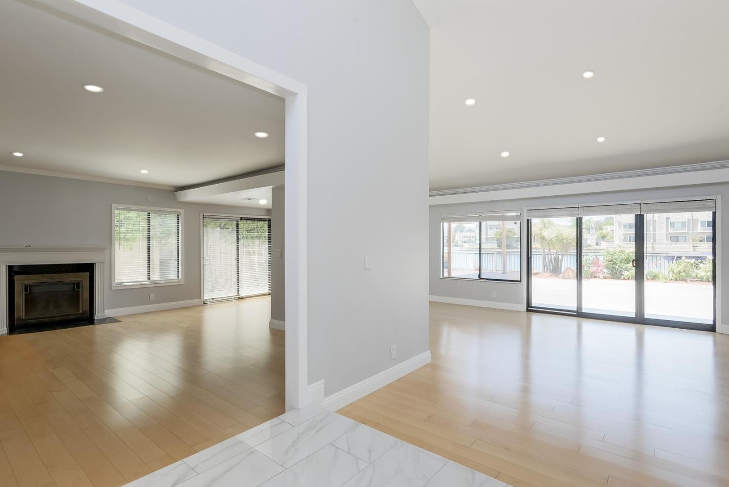 768 Coronado LN
