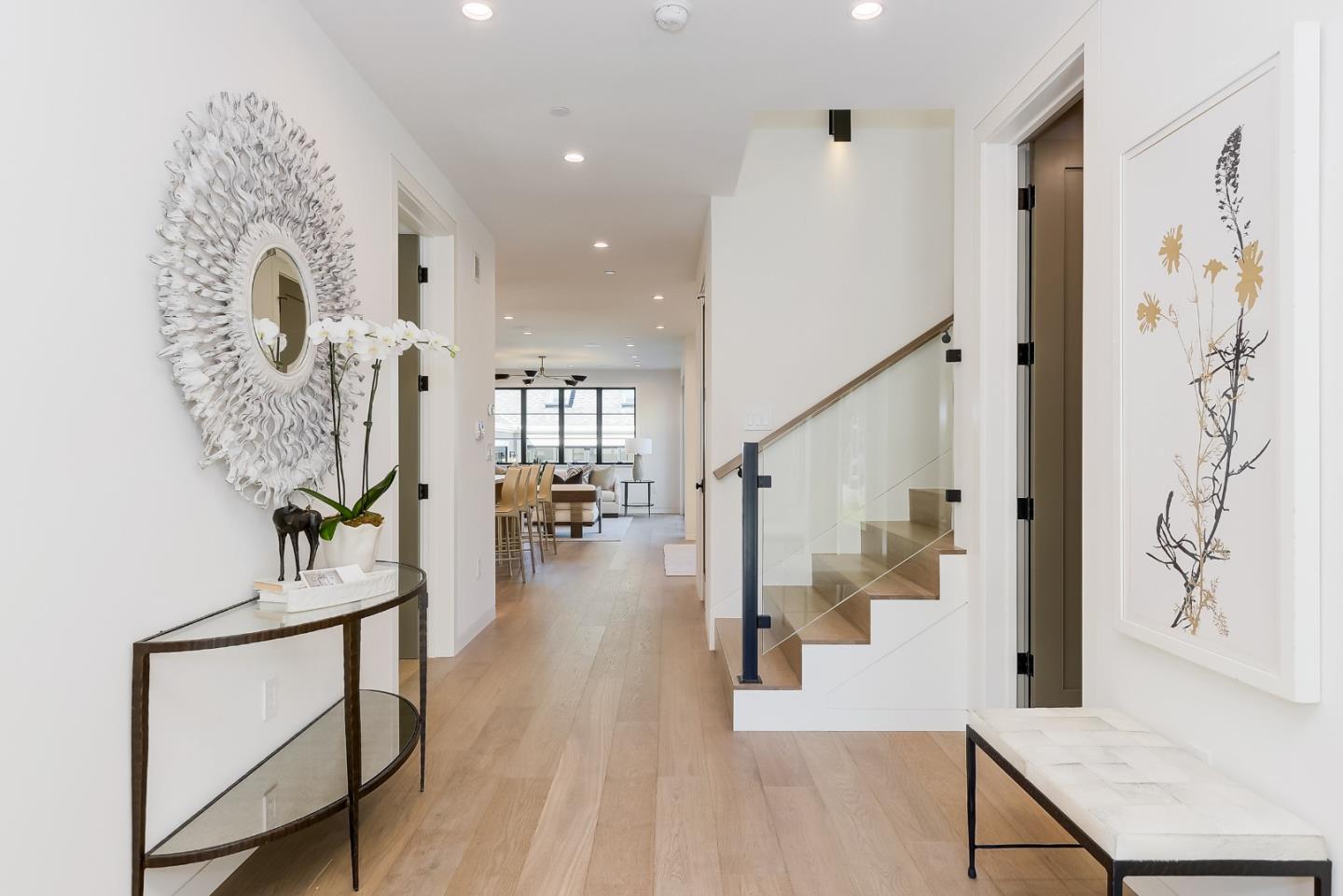 1528 Bernal AVE