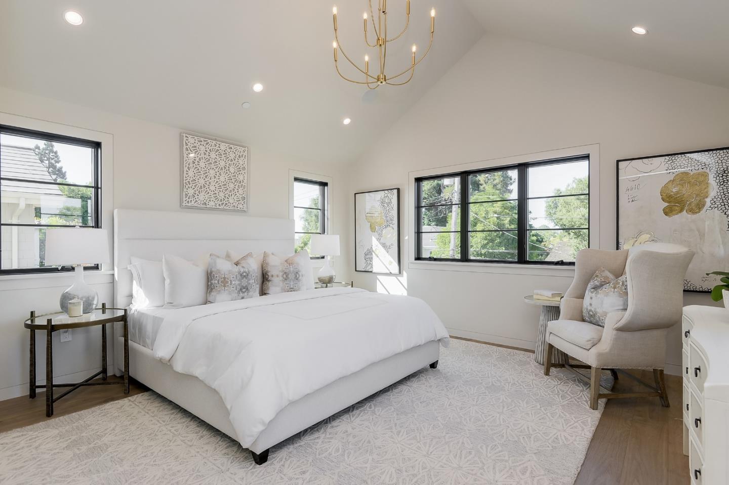 1528 Bernal AVE