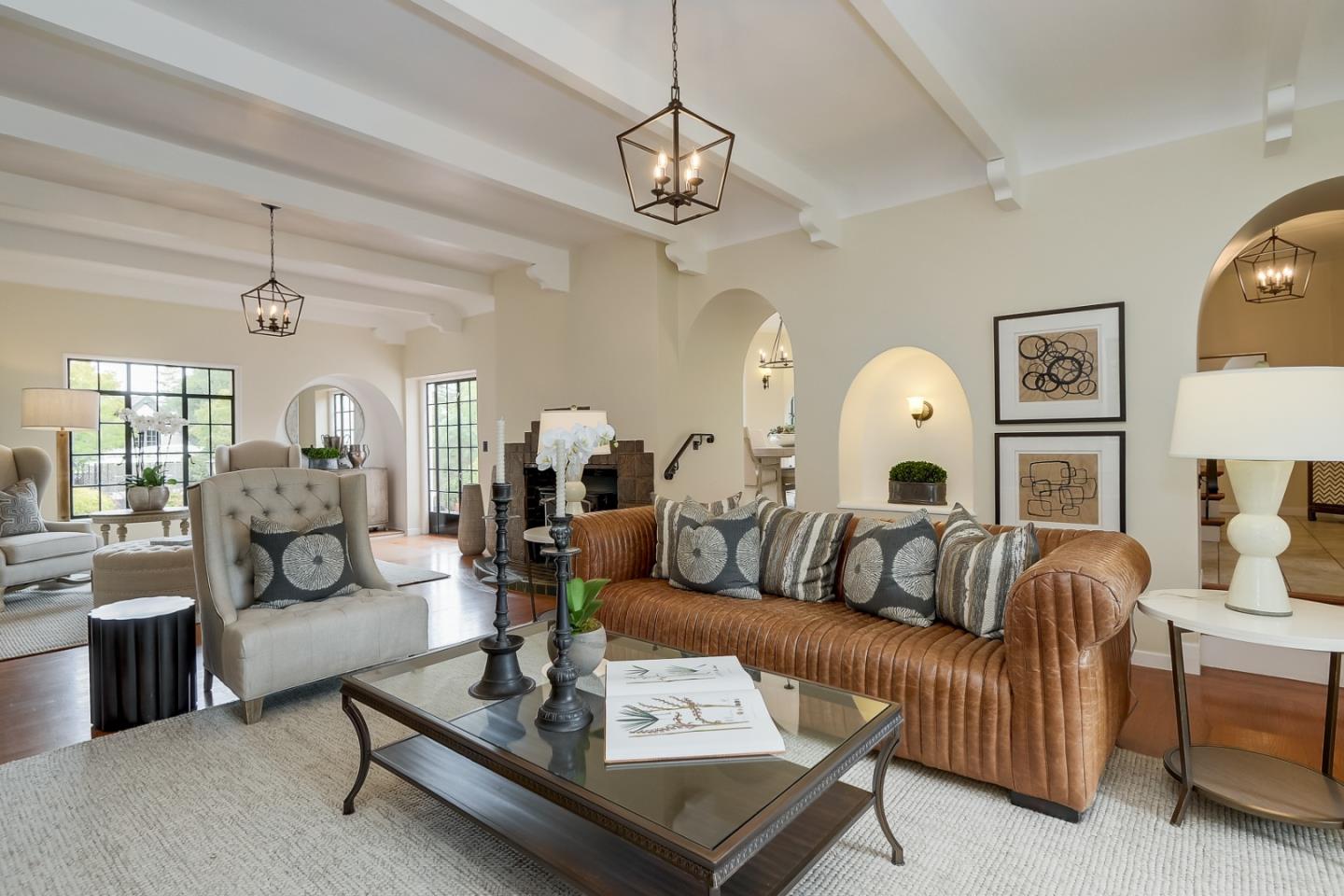 125 Alturas DR