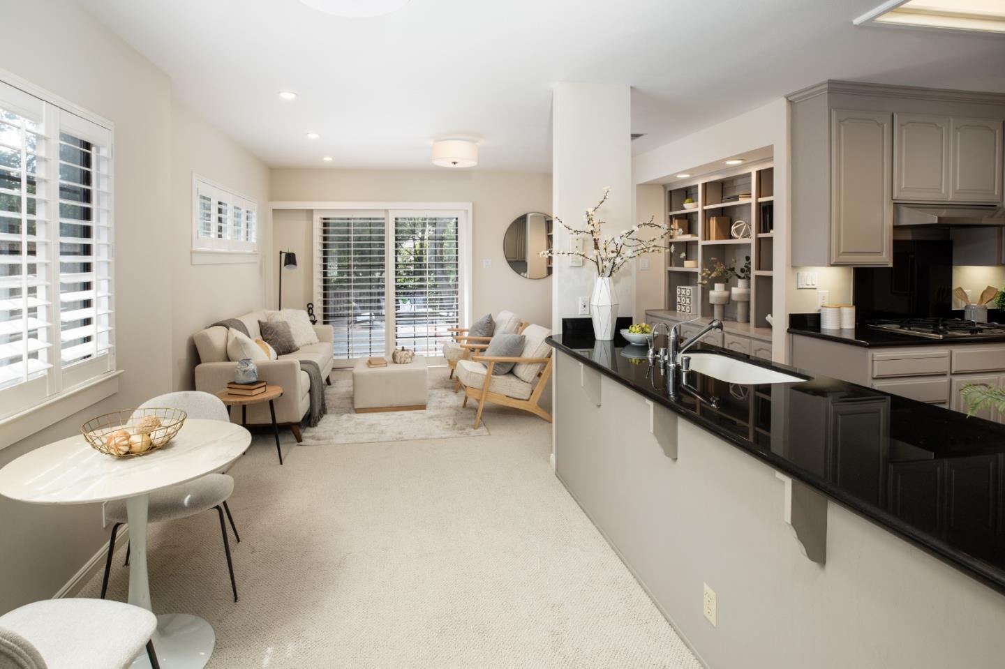 2021 Devereux DR