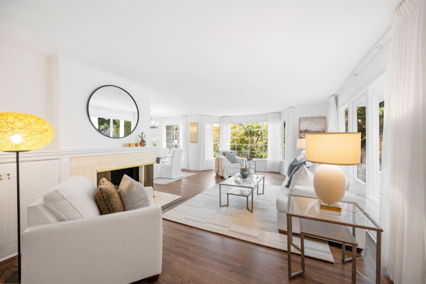 1511 La Mesa Drive