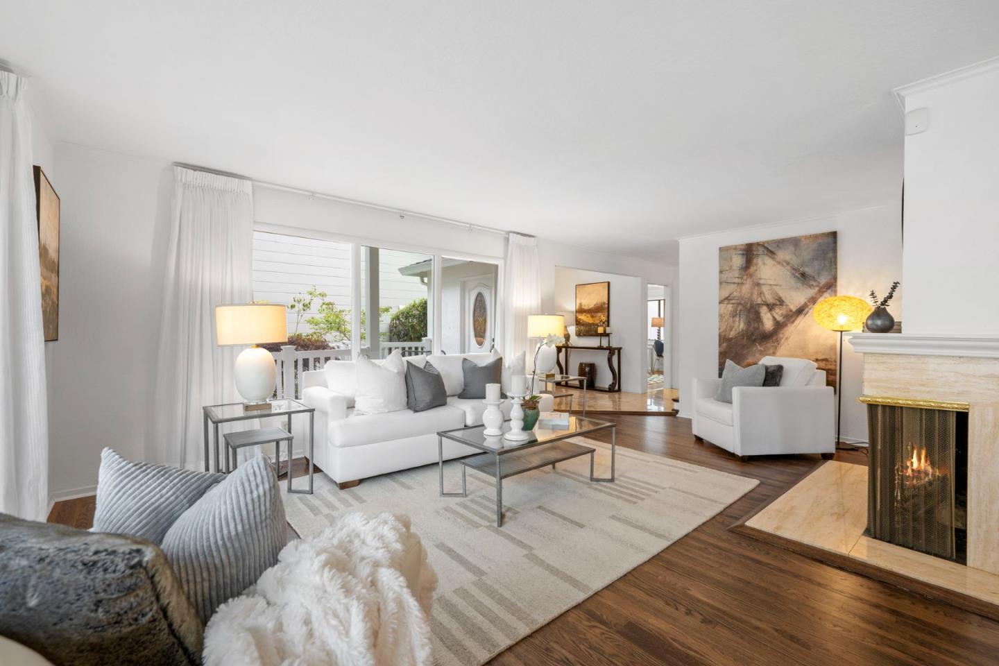 1511 La Mesa Drive