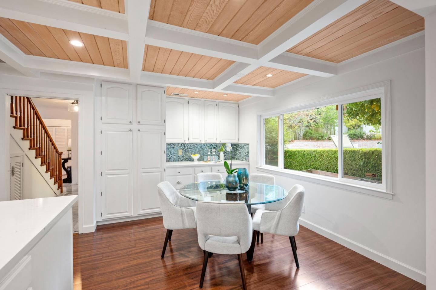 1511 La Mesa Drive