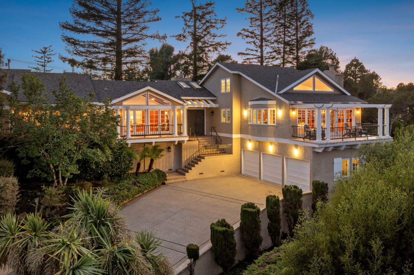 30 Live Oak Lane