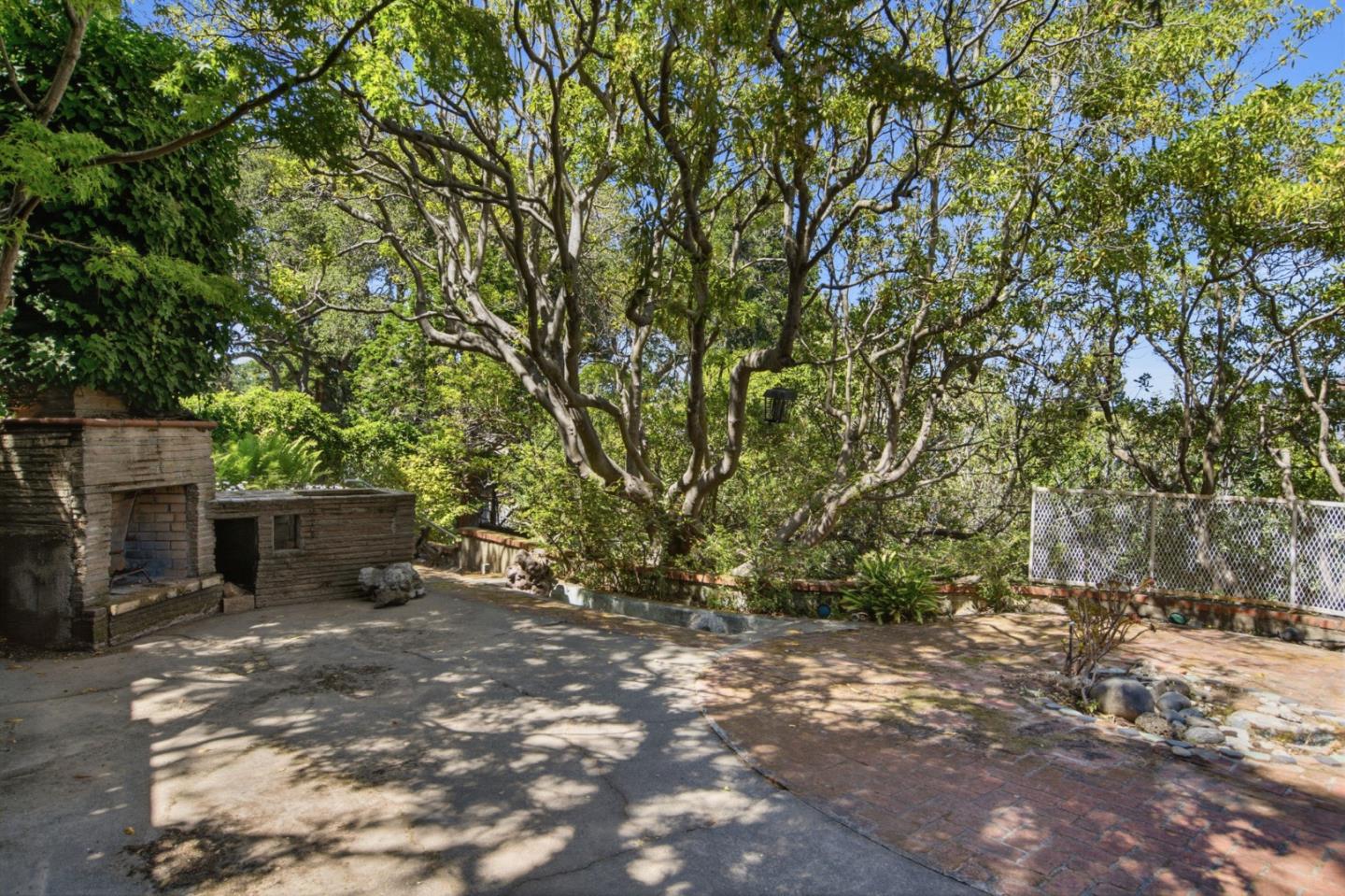 720 Hacienda WAY