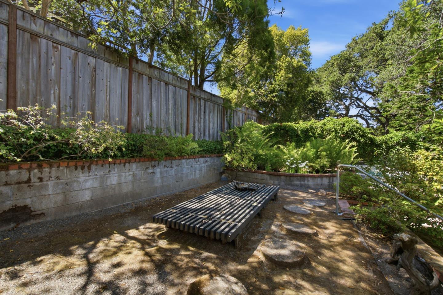 720 Hacienda WAY
