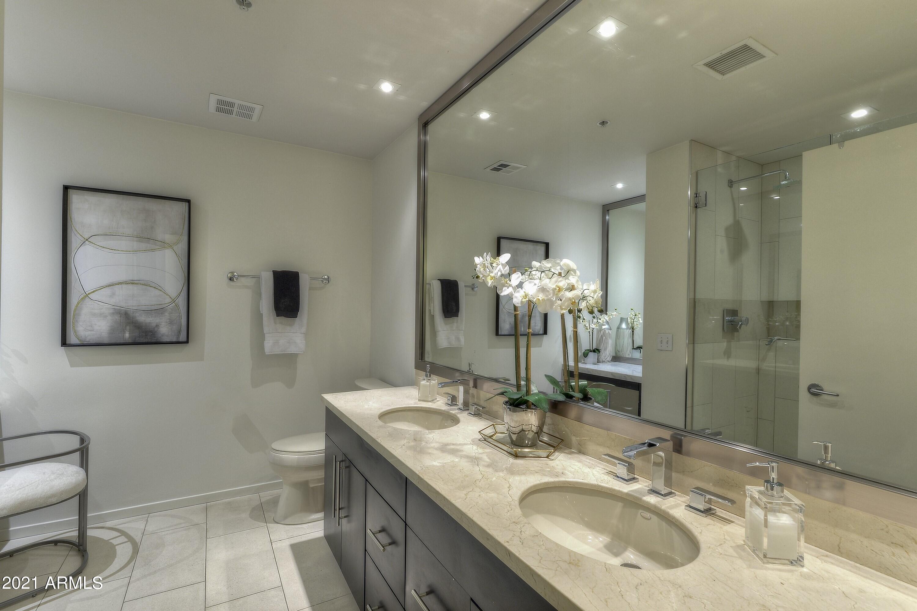 7137 E RANCHO VISTA Drive Unit: 1006
