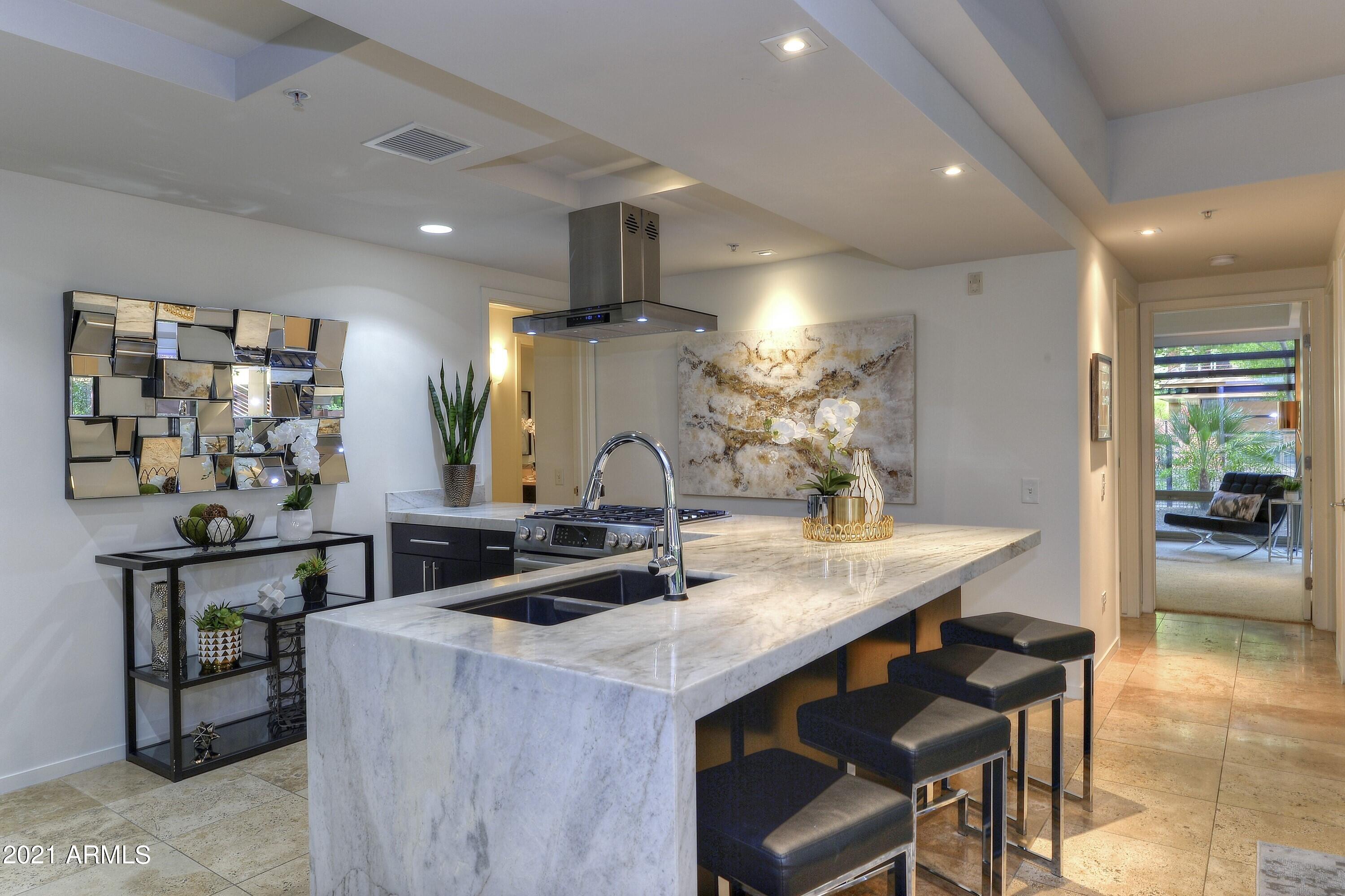 7137 E RANCHO VISTA Drive Unit: 1006