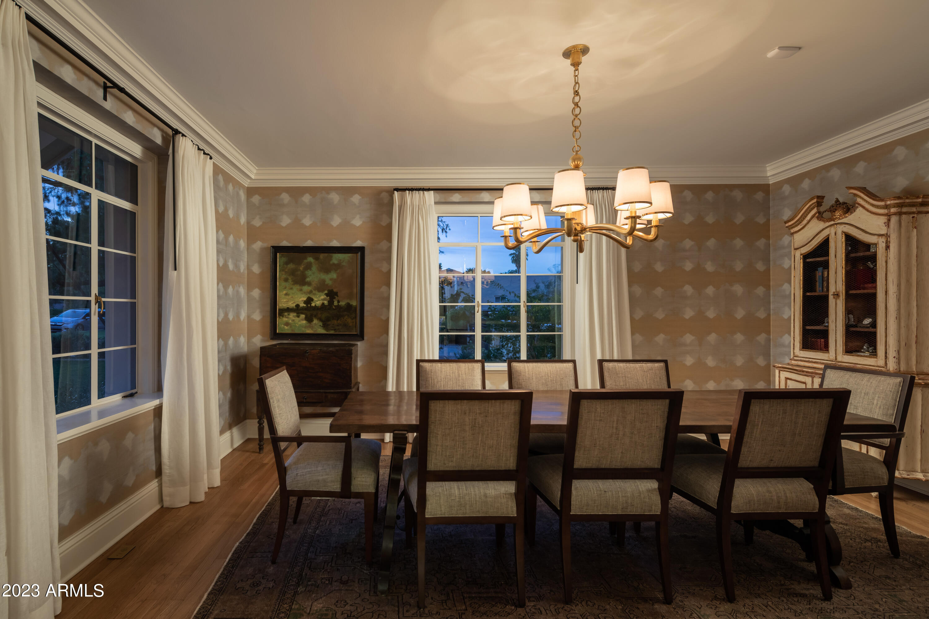 3007 N Manor Drive W